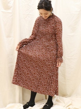 「プリーツ」｜「アイテム（スリッポン）」を使った、miiiiiさん（レディース・159cm）の冬コーディネート