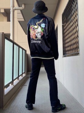 Stussy ステューシー のスカジャンを使った人気ファッションコーディネート Wear