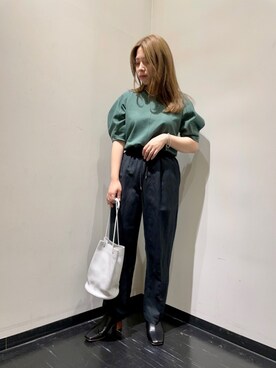 「カラーTシャツ」｜「アイテム（アクセサリー）」を使った、mayoさん（レディース・156cm）の春コーディネート