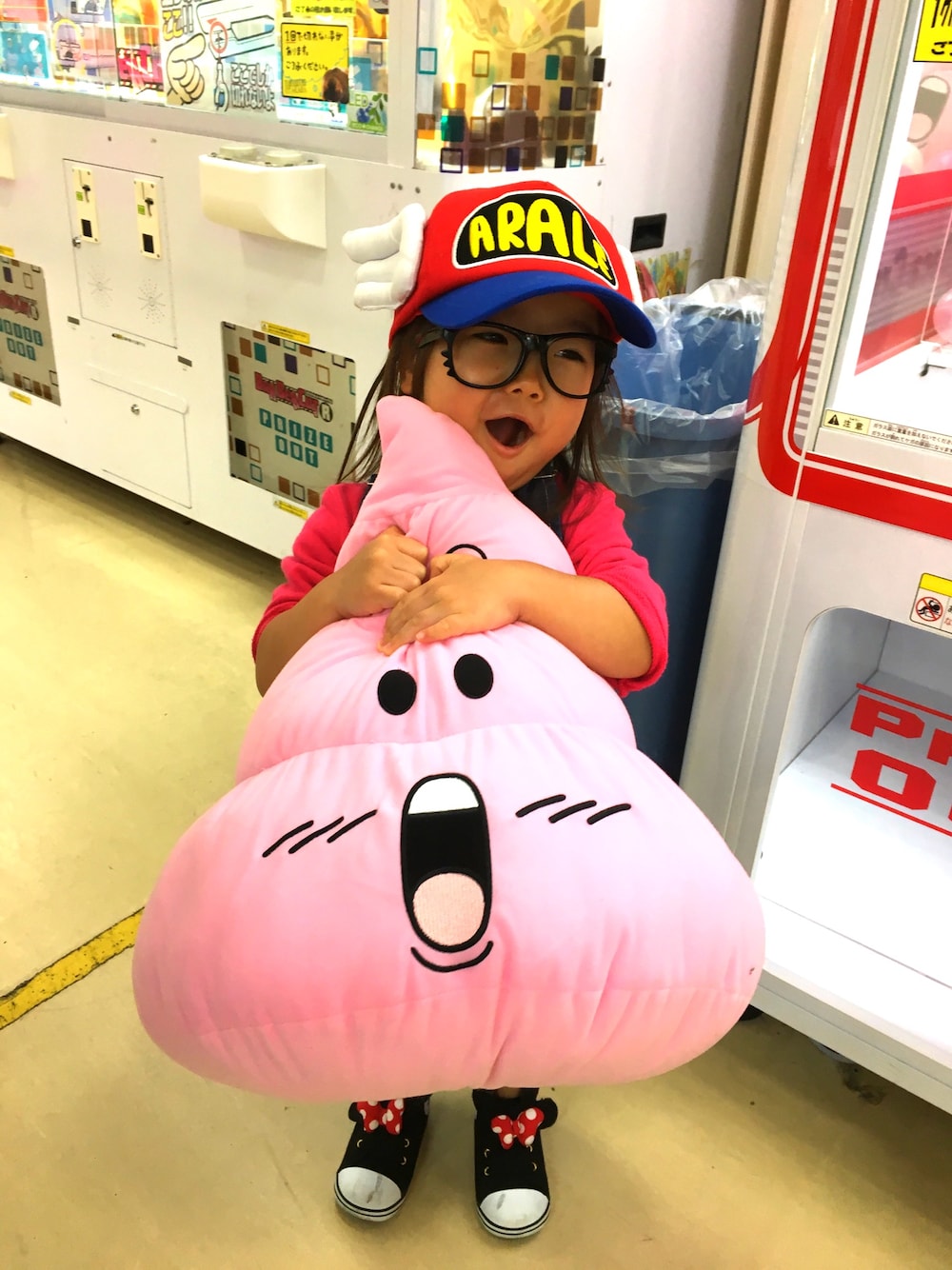 「ハロウィン、ハロウィンコーデ、仮装、アラレちゃん、2歳、2歳5ヶ月、ディズニー、ミニーちゃん」｜「しまむらのアイテム（キャップ、レッド系）」を使った、Ｙ＆Ｋさん（キッズ・100cm）の秋コーディネートの1枚目の写真