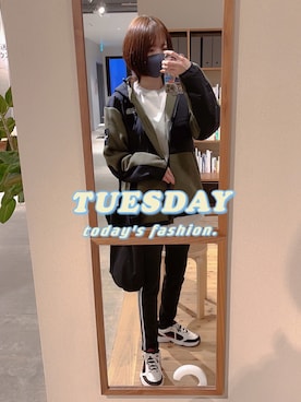 「THE NORTH FACE（ザノースフェイス）の【THE NORTH FACE / ザ ノースフェイス】デナリフーディ（ブルゾン、グリーン系）」を使った、aたさん（レディース・170cm）の春コーディネート