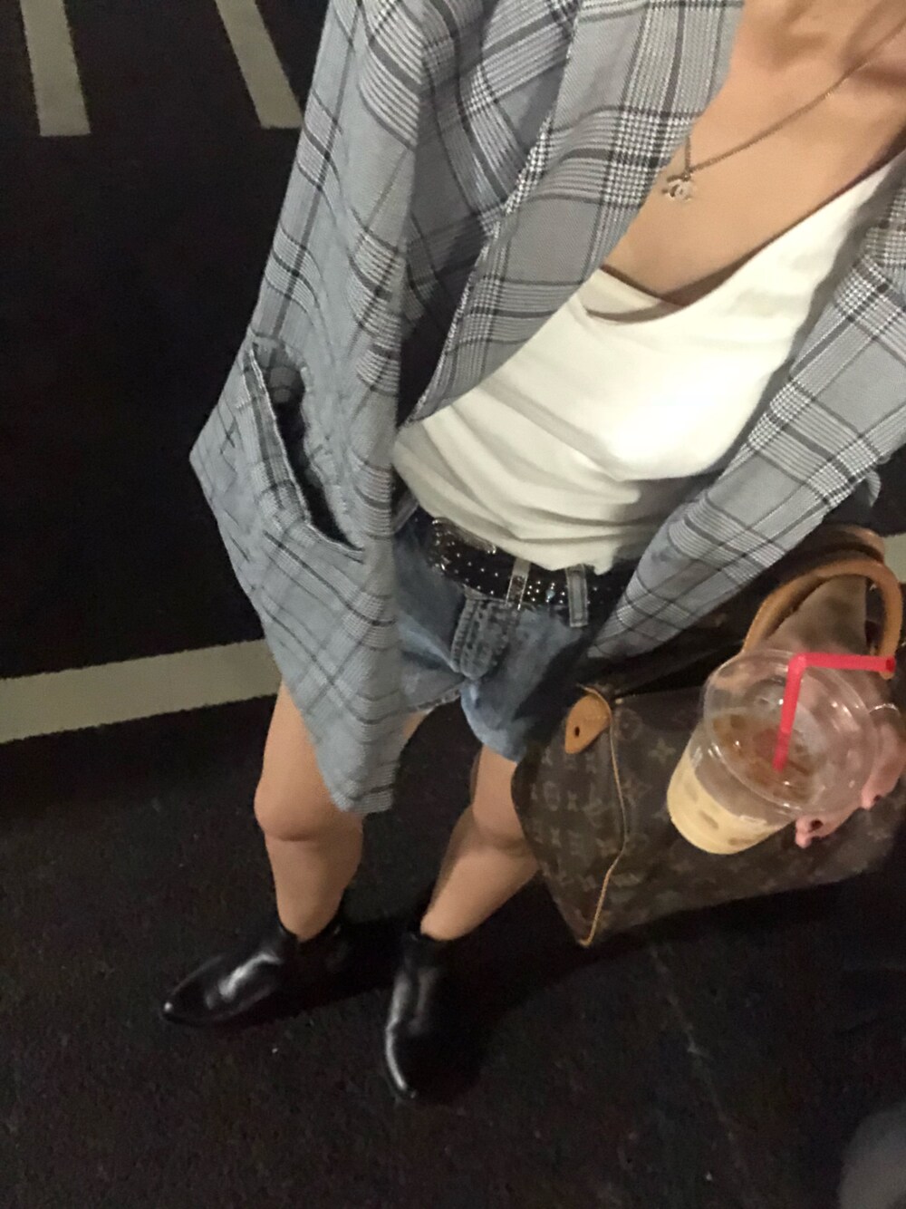 「秋服準備はじめました、秋コーデ、シンプル、プチプラ、ジャケット、グレンチェック、スピーディ、ootd、低身長、きれいめカジュアル」｜「GUのアイテム（ブーツ、ブラック系）」を使った、chimiさん（レディース・153cm）の秋コーディネートの1枚目の写真
