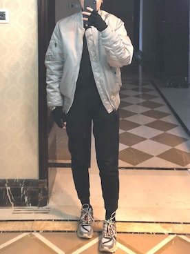 「Calvin Klein PLATINUM（カルバン・クライン プラティナム）のアイテム」を使った、ray1234さん（レディース・165cm）の冬コーディネート