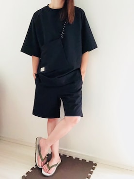 「オールブラック」｜「アイテム（ビーチサンダル）」を使った、ru____さん（レディース・156cm）の夏コーディネート
