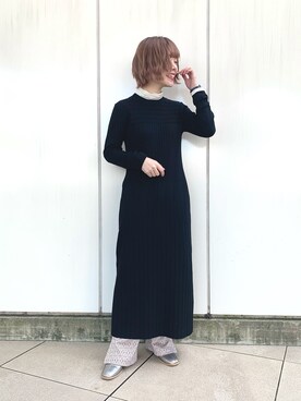 「タイトシルエット」｜「アイテム（ブーツ）」を使った、しらこさん（レディース・154cm）の秋コーディネート