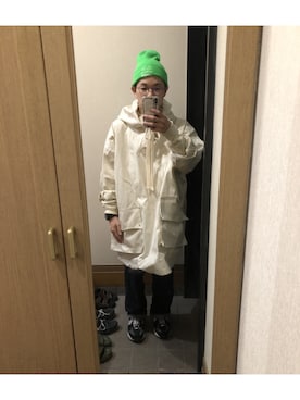「FRUIT OF THE LOOM（フルーツオブザルーム）のアイテム（ニットキャップ/ビーニー）」を使った、東さん（メンズ・160cm）の冬コーディネート