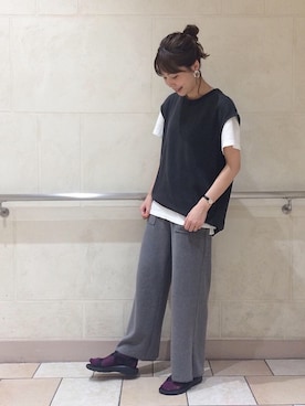 「KBF（ケイビーエフ）のスモールロゴTEE（Tシャツ/カットソー）」を使った、narumiさん（レディース・168cm）の秋コーディネート