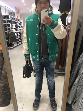 「DIESEL（ディーゼル）のアイテム（スタジャン）」を使った、やすさん（メンズ・173cm）の秋コーディネート