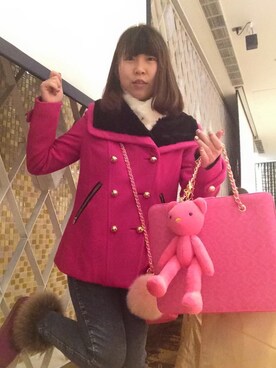 韋耀婷Pinky小兔喵さんのコーディネート