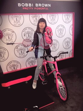 韋耀婷Pinky小兔喵さんのコーディネート