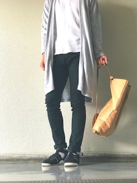 「アイテム（カーディガン/ボレロ）」を使った、齋藤 岬さん（メンズ・181cm）の秋コーディネート