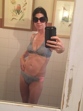 Olivia Lock さんのコーディネート