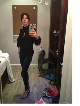 Olivia Lock さんのコーディネート