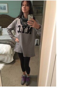 Olivia Lock さんのコーディネート