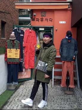 「oversize」｜「アイテム（ミリタリージャケット）」を使った、Kさん（メンズ・175cm）の冬コーディネート