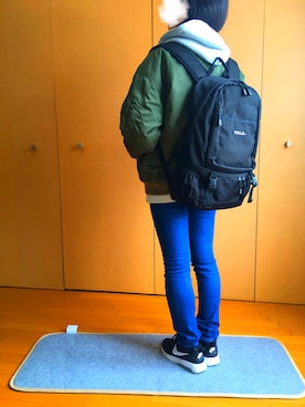 「MILKFED.」｜「アイテム（MA-1）」を使った、Madokaさん（レディース・157cm）の冬コーディネート