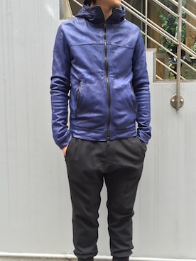 「NEIL BARRETT（ニールバレット）のアイテム」を使った、yamamotoさん（メンズ・170cm）の冬コーディネート