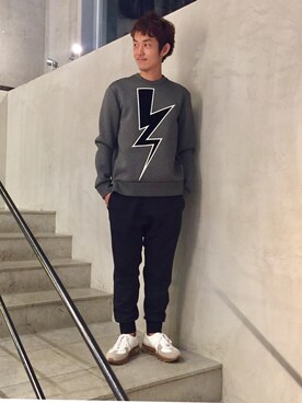 「NEIL BARRETT（ニールバレット）のアイテム」を使った、yamamotoさん（メンズ・170cm）の秋コーディネート