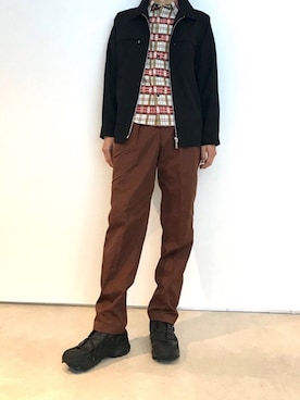 「VERSACE（ヴェルサーチ）のアイテム（ジャケット/アウター）」を使った、ジョーノスケさん（メンズ・176cm）の秋コーディネート
