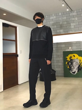 「DRIES VAN NOTEN（ドリスヴァンノッテン）のアイテム（スラックス）」を使った、ジョーノスケさん（メンズ・176cm）の秋コーディネート