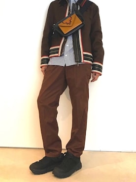 「TOGA PULLA（トーガ　プルラ）のアイテム（財布/小物）」を使った、ジョーノスケさん（メンズ・176cm）の秋コーディネート
