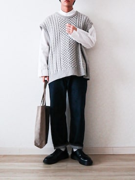 「URU（ウル）のアイテム（ベスト）」を使った、Naotoさん（メンズ・165cm）の春コーディネート