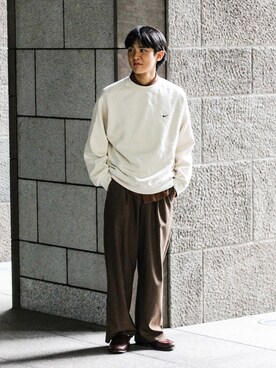 Naoto使用「ユニクロ（コーデュロイシャツ（長袖））」的時尚穿搭
