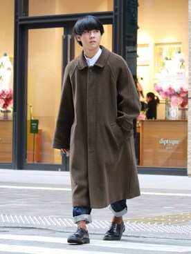 「カラーソックス」｜「アイテム（ステンカラーコート）」を使った、Naotoさん（メンズ・165cm）の秋コーディネート