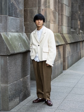 「URU（ウル）のアイテム（テーラードジャケット）」を使った、Naotoさん（メンズ・165cm）の春コーディネート
