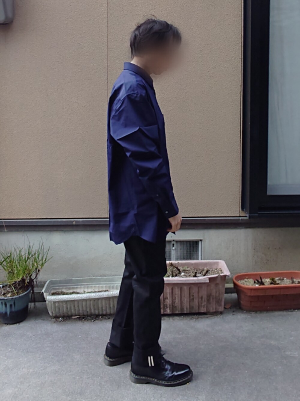 「きれいめカジュアル、ユニクロ、UNIQLO+J、+J」｜「UNIQLOのアイテム（シャツ/ブラウス、ブルー系）」を使った、tyaさん（メンズ・171cm）の秋コーディネートの1枚目の写真
