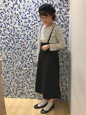 「earth music&ecology（アースミュージックアンドエコロジー）のアイテム（サロペット/オーバーオール）」を使った、にける★さん（レディース・164cm）の秋コーディネート