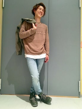 「Right-on（ライトオン）のアイテム（ニット/セーター）」を使った、Right-on 店舗スタッフさん（メンズ・172cm）の春コーディネート