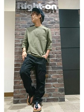 「OCTAVE OCTAVE（オクターブオクターブ）のアイテム（サンダル）」を使った、Right-on 店舗スタッフさん（レディース・173cm）の夏コーディネート