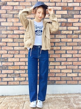 「CONVERSE（コンバース）のアイテム（帽子）」を使った、Right-on 店舗スタッフさん（レディース・157cm）の夏コーディネート