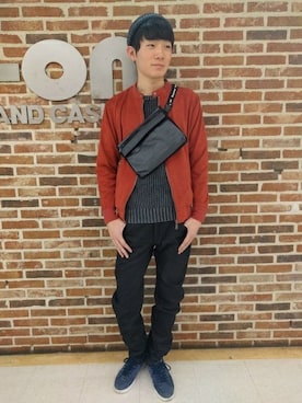 「Right-on（ライトオン）のアイテム（ライダースジャケット）」を使った、Right-on 店舗スタッフさん（メンズ・182cm）の冬コーディネート