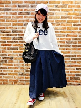 「LEE」｜Right-on 店舗スタッフさん（レディース・150cm）の冬コーディネート