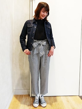 「BACK NUMBER（バックナンバー）のアイテム（パンツ）」を使った、Right-on 店舗スタッフさん（レディース・165cm）の冬コーディネート