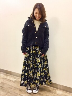「Lee（リー）のアイテム（その他アウター）」を使った、Right-on 店舗スタッフさん（レディース・160cm）の冬コーディネート