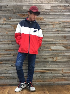 「FILA（フィラ）のアイテム（ナイロンジャケット）」を使った、Right-on 店舗スタッフさん（メンズ・170cm）の冬コーディネート