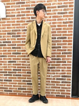 「BACK NUMBER（バックナンバー）のアイテム（ジャケット/アウター）」を使った、Right-on 店舗スタッフさん（メンズ・182cm）の春コーディネート