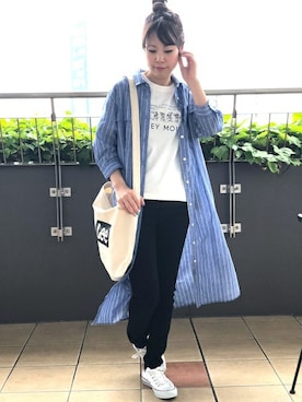 「LEE」｜Right-on 店舗スタッフさん（レディース・157cm）の春コーディネート