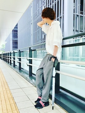 「アイテム（パーカー、ホワイト系）」を使った、Right-on 店舗スタッフさん（メンズ・175cm）の夏コーディネート