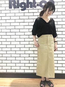 「ベイカースカート」｜Right-on 店舗スタッフさん（レディース・168cm）の夏コーディネート