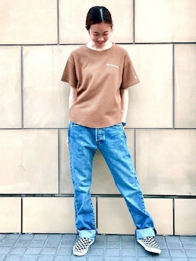 「CONVERSE（コンバース）のアイテム（Tシャツ/カットソー）」を使った、Right-on 店舗スタッフさん（レディース・163cm）の夏コーディネート