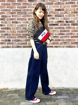 「FILA」｜Right-on 店舗スタッフさん（レディース・157cm）の秋コーディネート