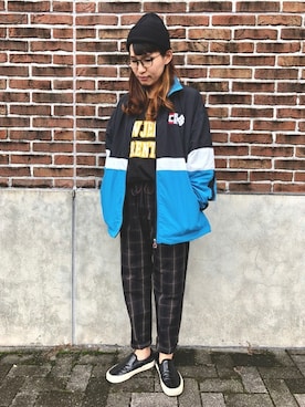 「FILA（フィラ）のアイテム（ジャケット/アウター）」を使った、Right-on 店舗スタッフさん（レディース・158cm）の秋コーディネート