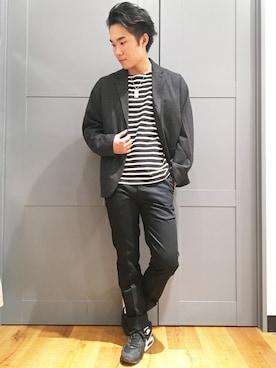 「Levi's（リーバイス）のアイテム（チノパンツ）」を使った、Right-on 店舗スタッフさん（メンズ・175cm）の秋コーディネート