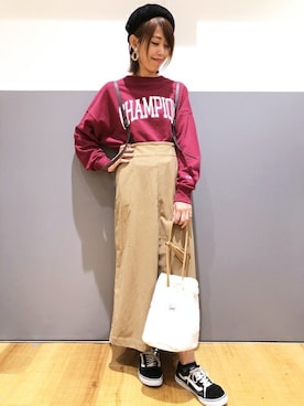 「LEE」｜Right-on 店舗スタッフさん（レディース・164cm）の秋コーディネート