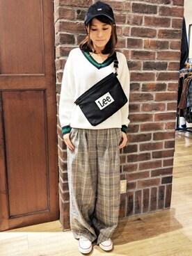 「ラインニット」｜Right-on 店舗スタッフさん（レディース・158cm）の秋コーディネート