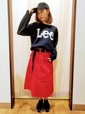 「Lee（リー）のアイテム（キャップ）」を使った、Right-on 店舗スタッフさん（レディース・155cm）の秋コーディネート